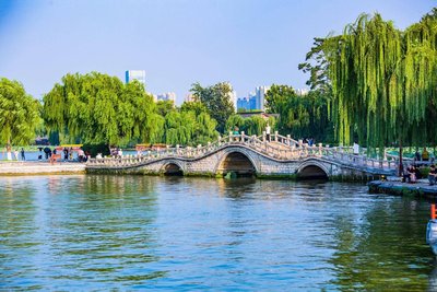 大明湖景区