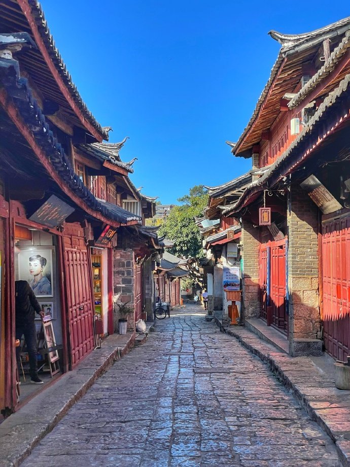 赣南山水与滇西风情，五一假期你更偏爱哪一种