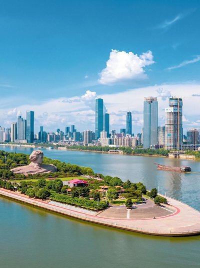 厦门飞云南登机必备：最新健康码与防疫政策解析