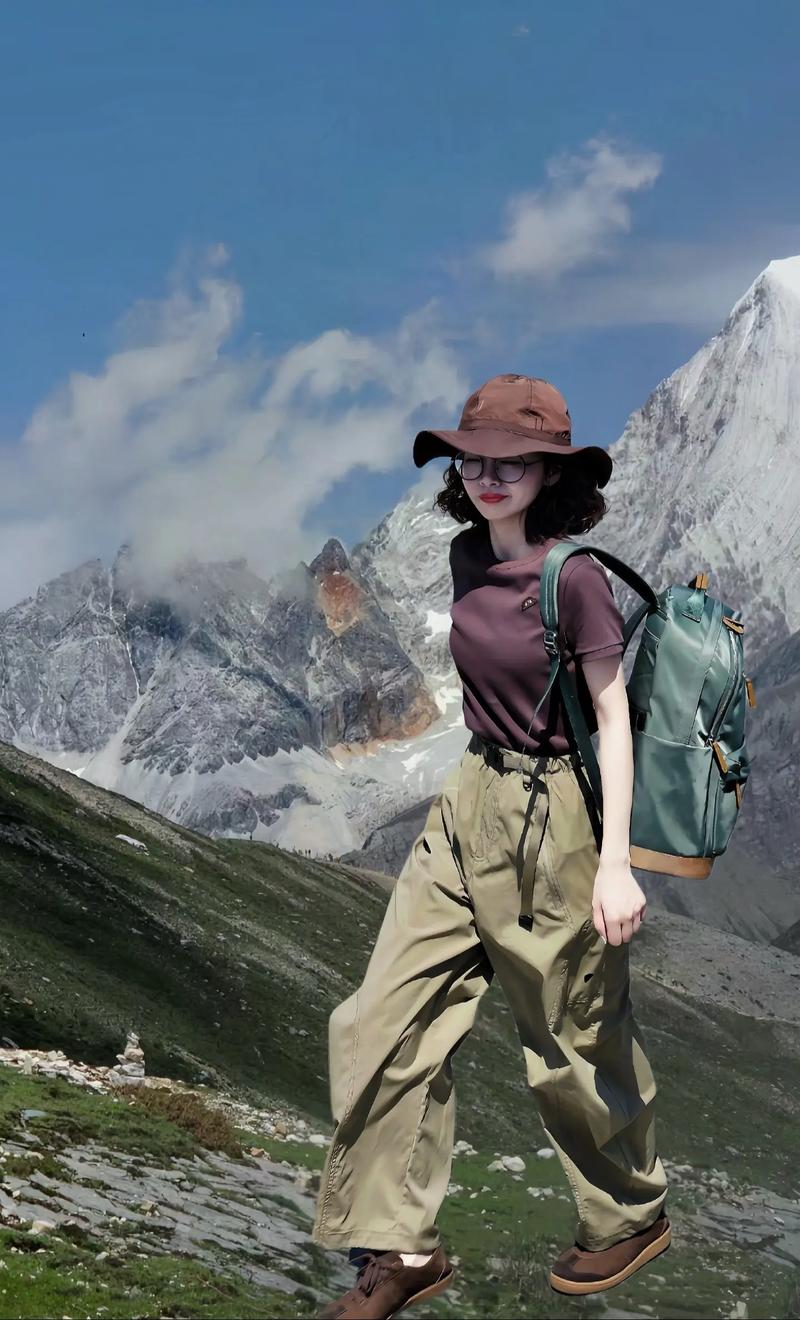 彝族姑娘的香格里拉雪域奇遇