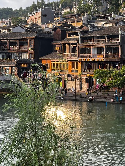 凤凰古城