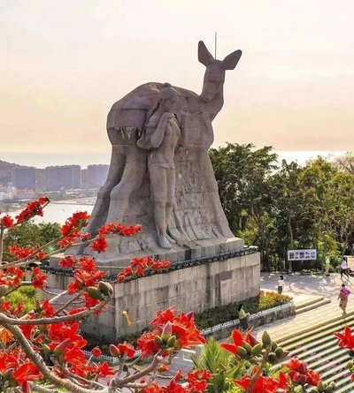 鹿回头风景区